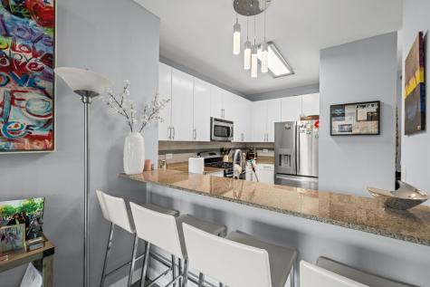 757 North Orleans Street Chicago IL 60654