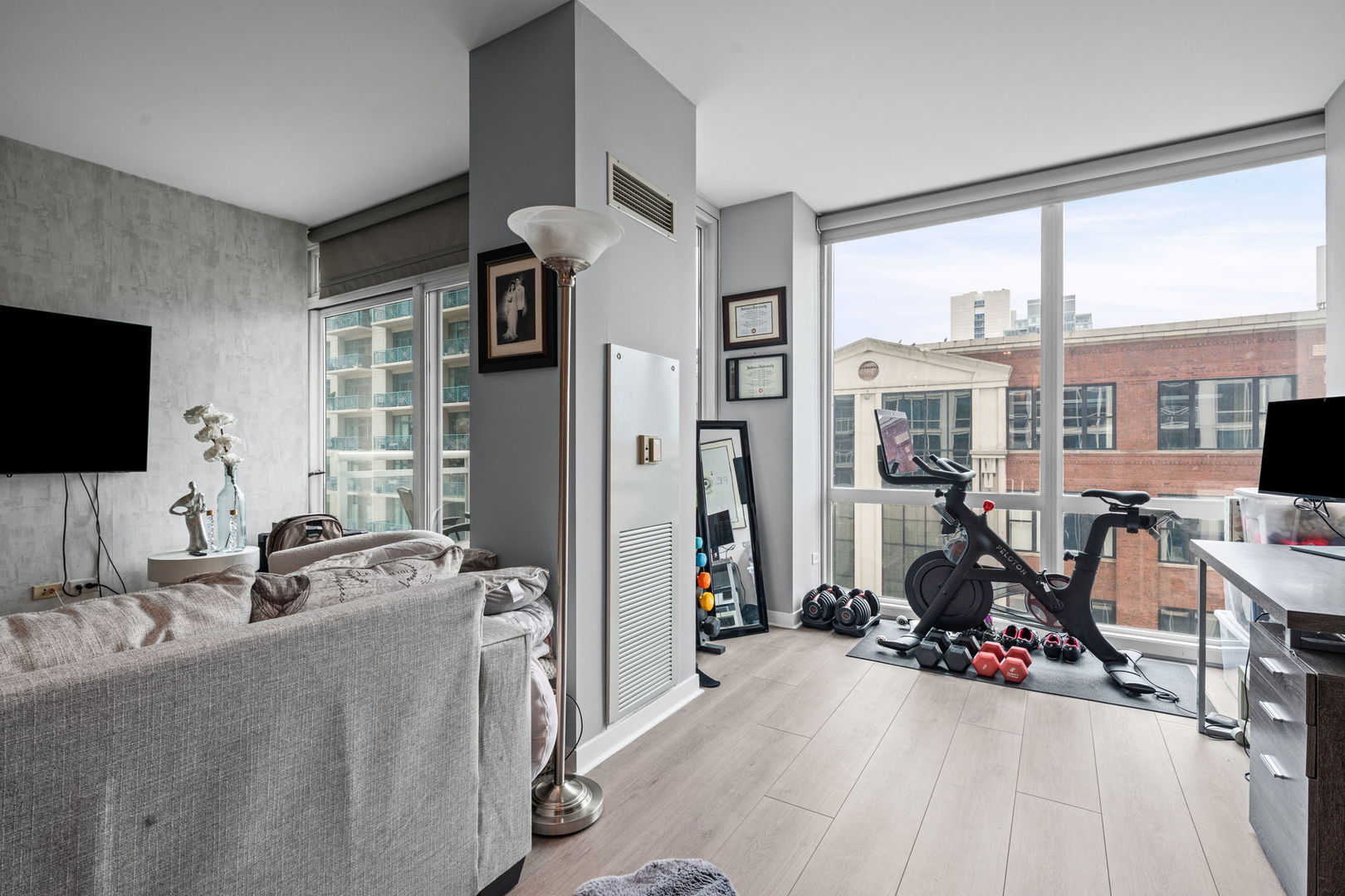 757 North Orleans Street Chicago IL 60654