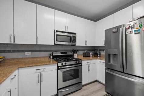 757 North Orleans Street Chicago IL 60654