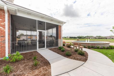 60 Kloe Lane Sycamore IL 60178
