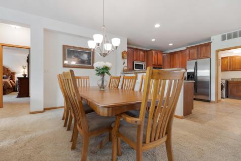 1385 Scarboro Road Schaumburg IL 60193