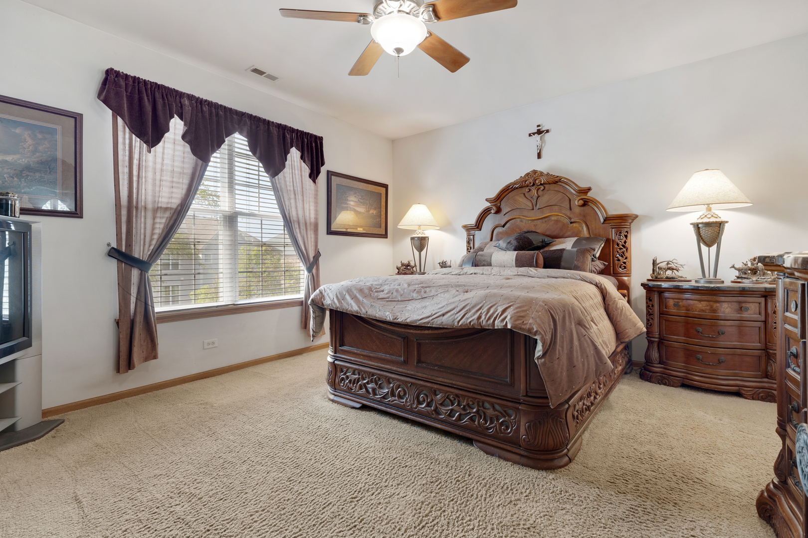 1385 Scarboro Road Schaumburg IL 60193