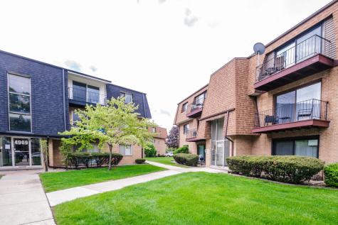 4917 West 109th Street Oak Lawn IL 60453