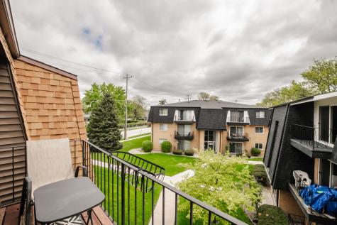 4917 West 109th Street Oak Lawn IL 60453