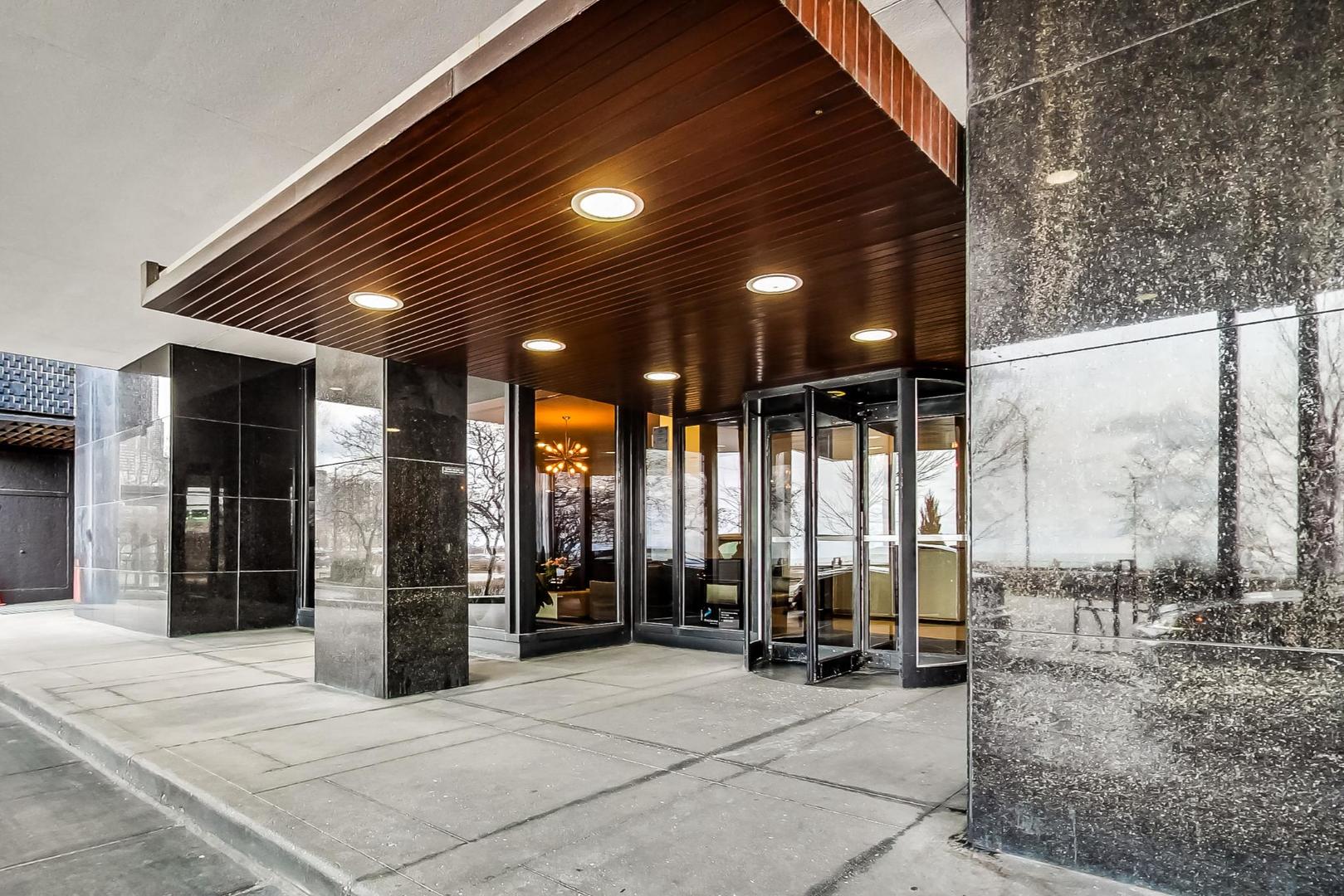 1440 North Lake Shore Drive Chicago IL 60610