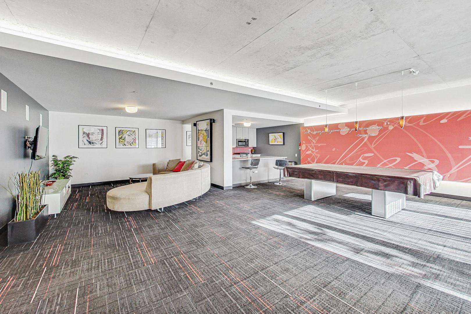 659 West Randolph Street Chicago IL 60661