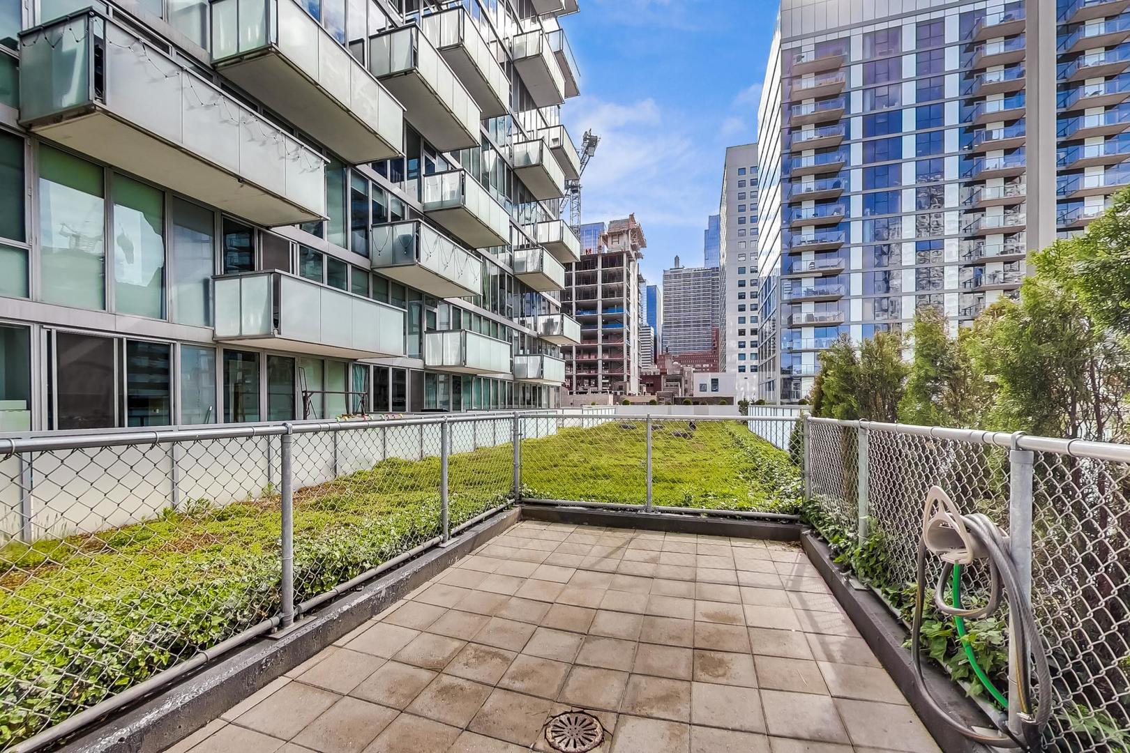 659 West Randolph Street Chicago IL 60661
