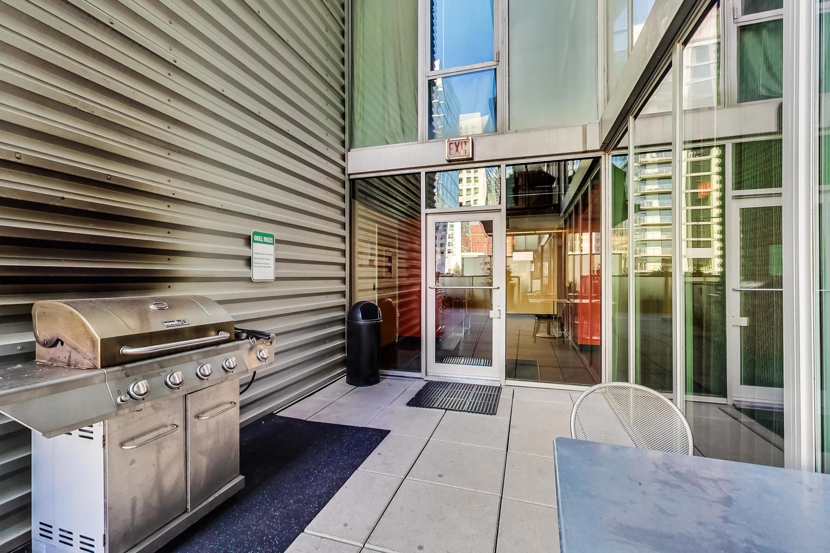 659 West Randolph Street Chicago IL 60661