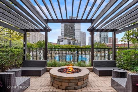 400 North La Salle Drive Chicago IL 60654