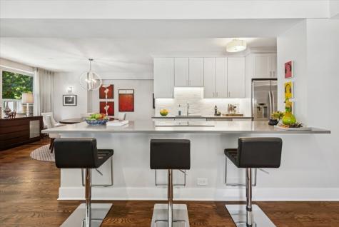 3180 North Lake Shore Drive Chicago IL 60657