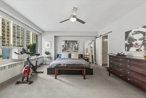 3180 North Lake Shore Drive Chicago IL 60657