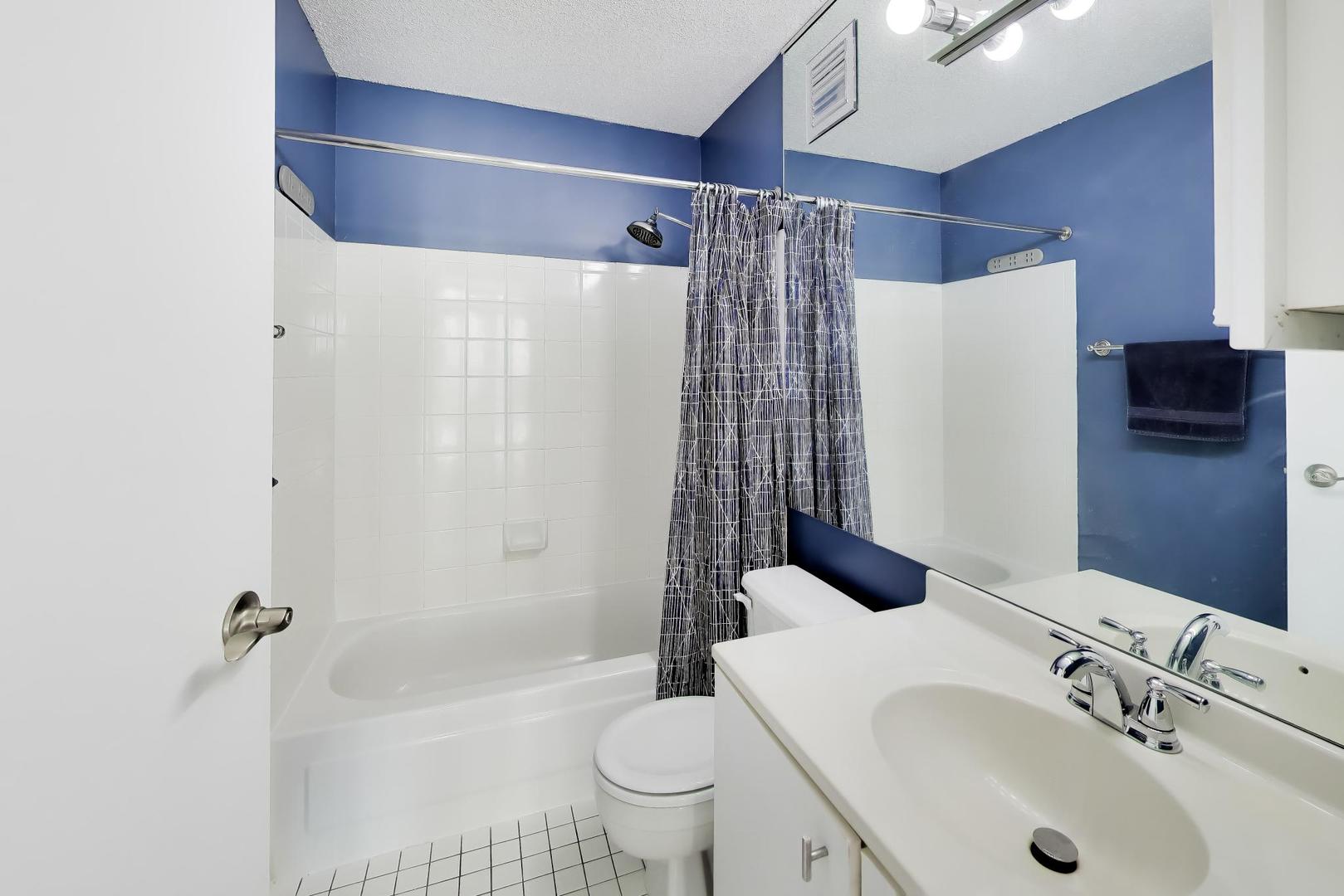 111 West Maple Street Chicago IL 60611