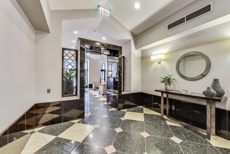 111 West Maple Street Chicago IL 60611