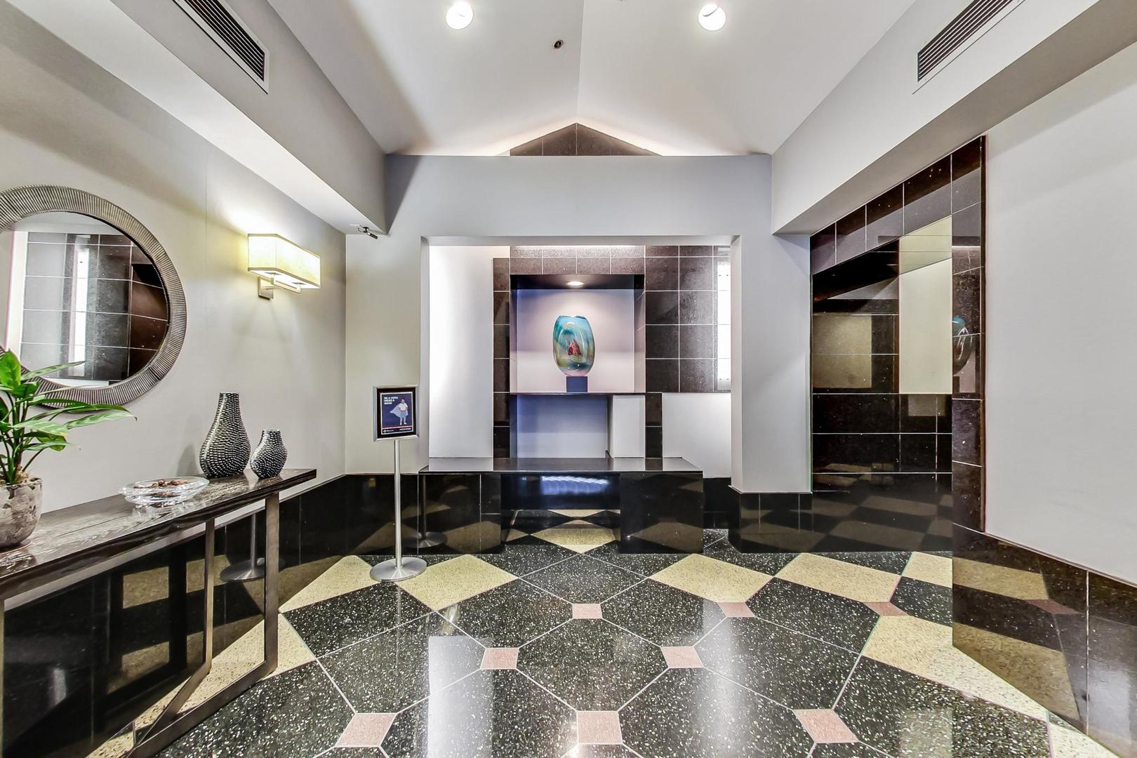 111 West Maple Street Chicago IL 60611