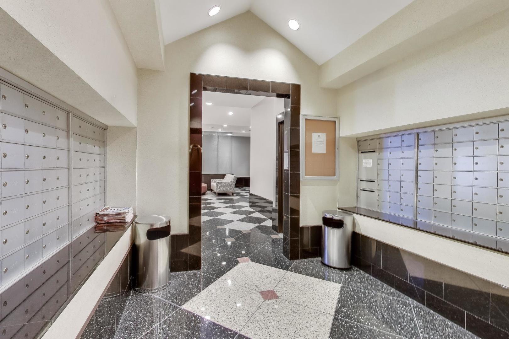 111 West Maple Street Chicago IL 60611