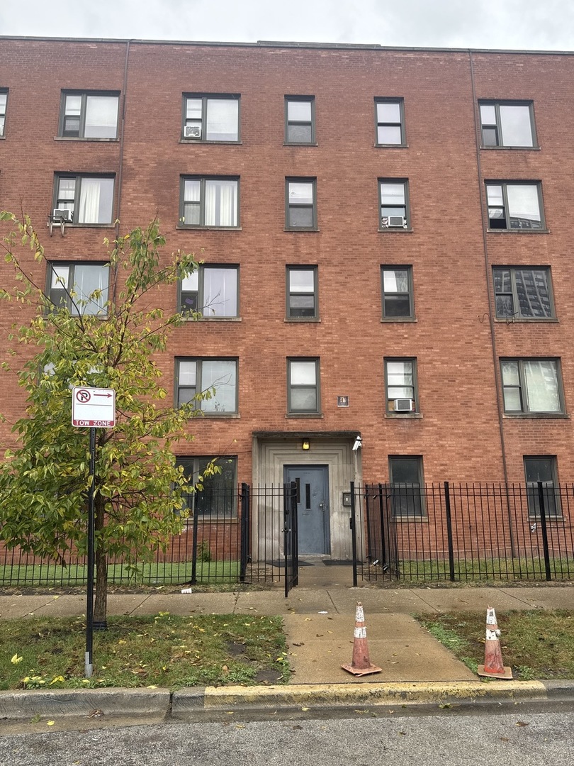 7363 South South Shore Drive Chicago IL 60649