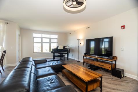 8440 Callie Avenue Morton Grove IL 60053