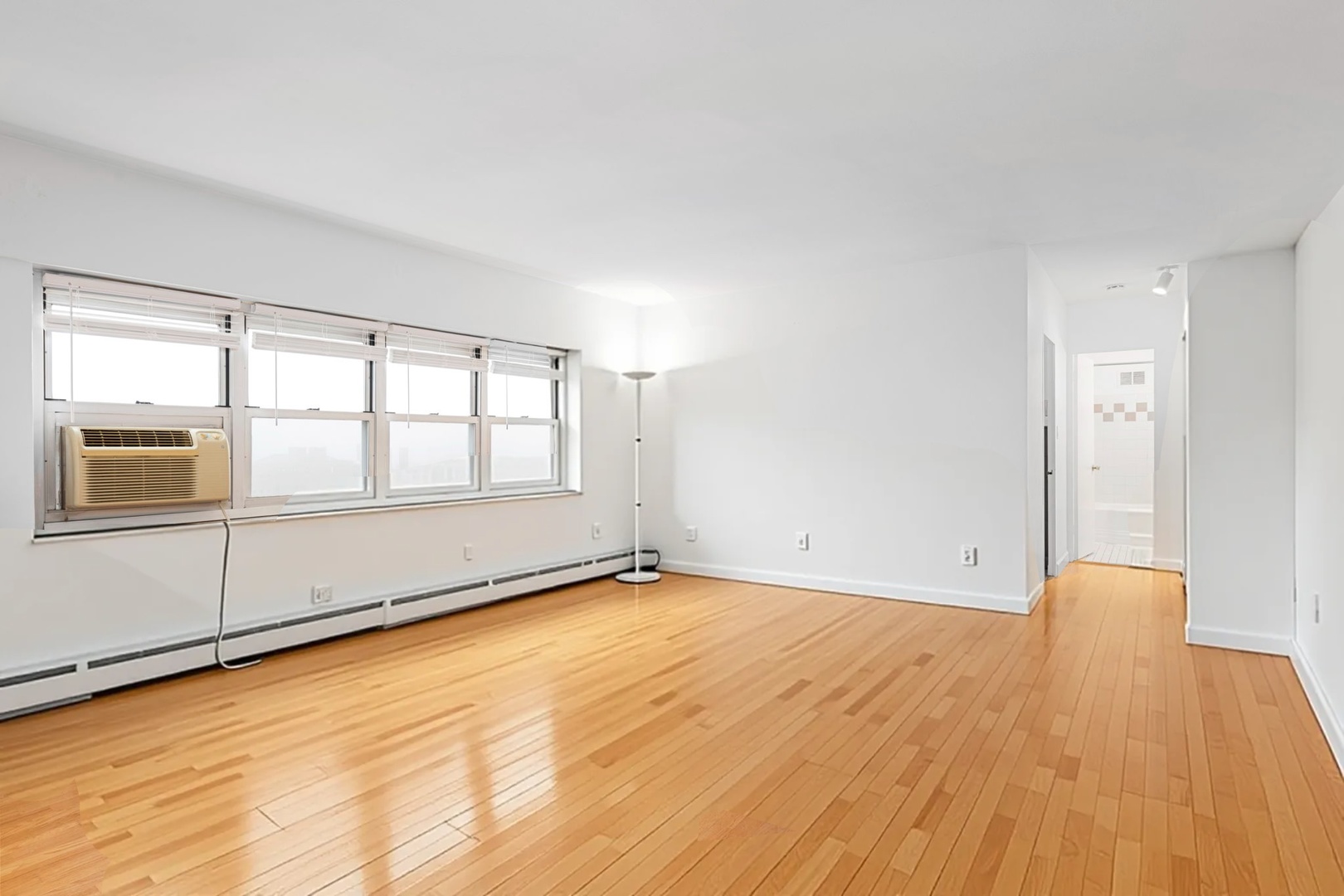 4960 North Marine Drive Chicago IL 60640