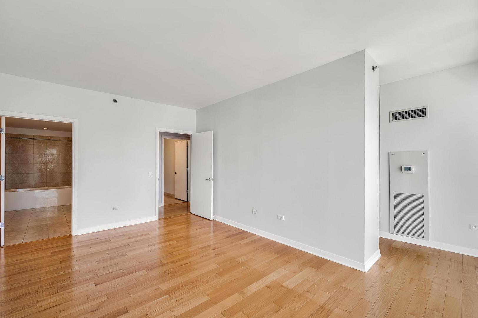 8 East Randolph Street Chicago IL 60601