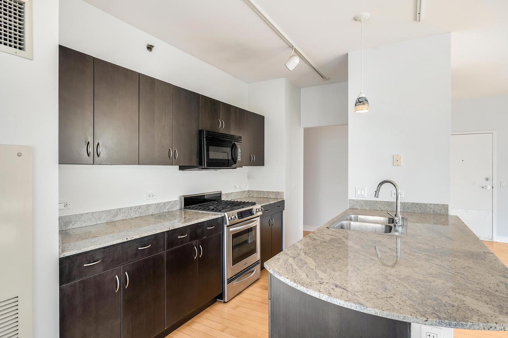 8 East Randolph Street Chicago IL 60601
