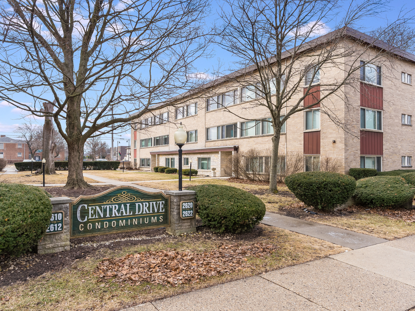 2622 Central Drive Flossmoor IL 60422
