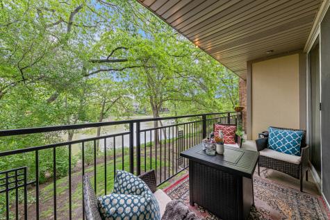 6015 Forest View Road Lisle IL 60532