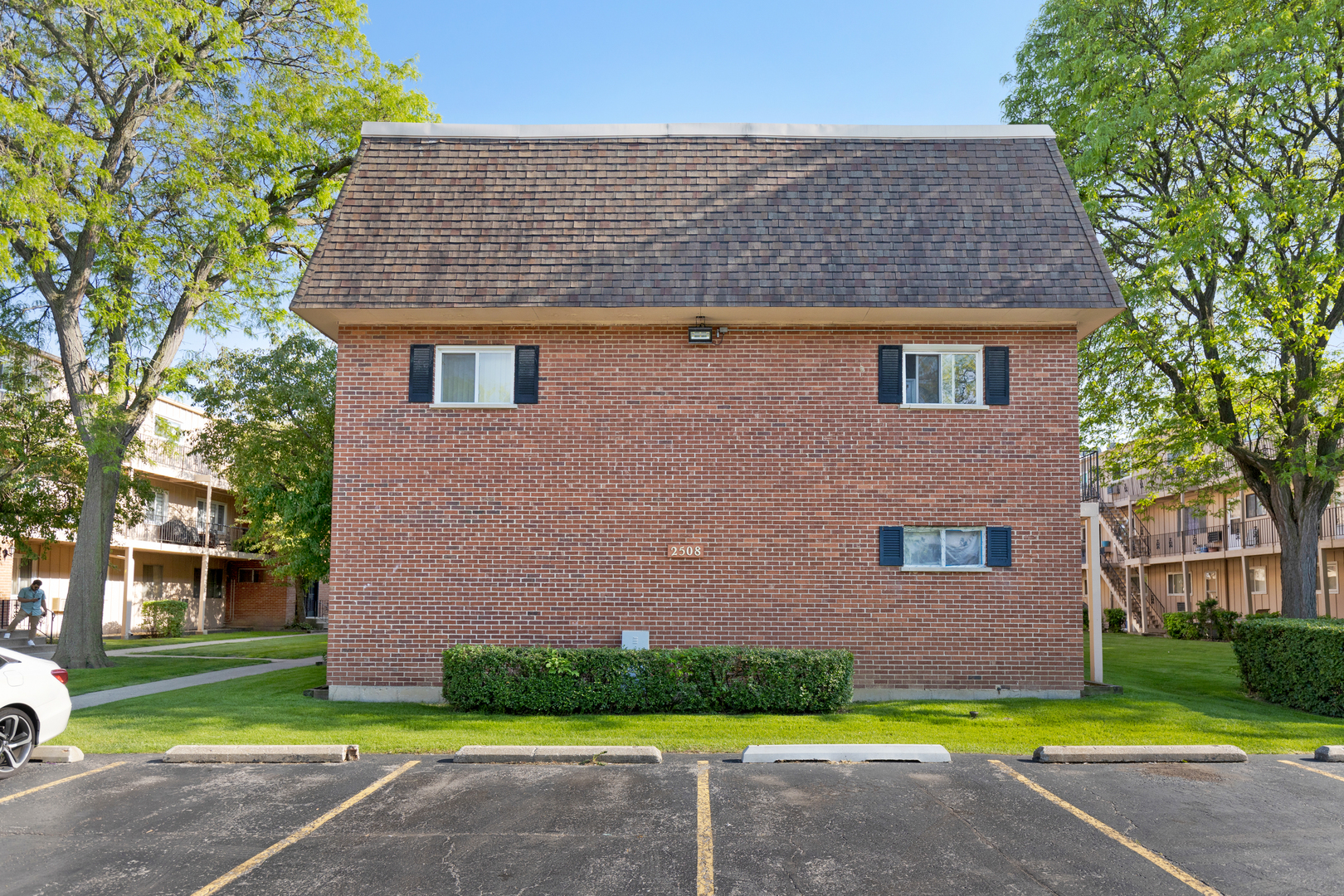 2508 Algonquin Road Rolling Meadows IL 60008