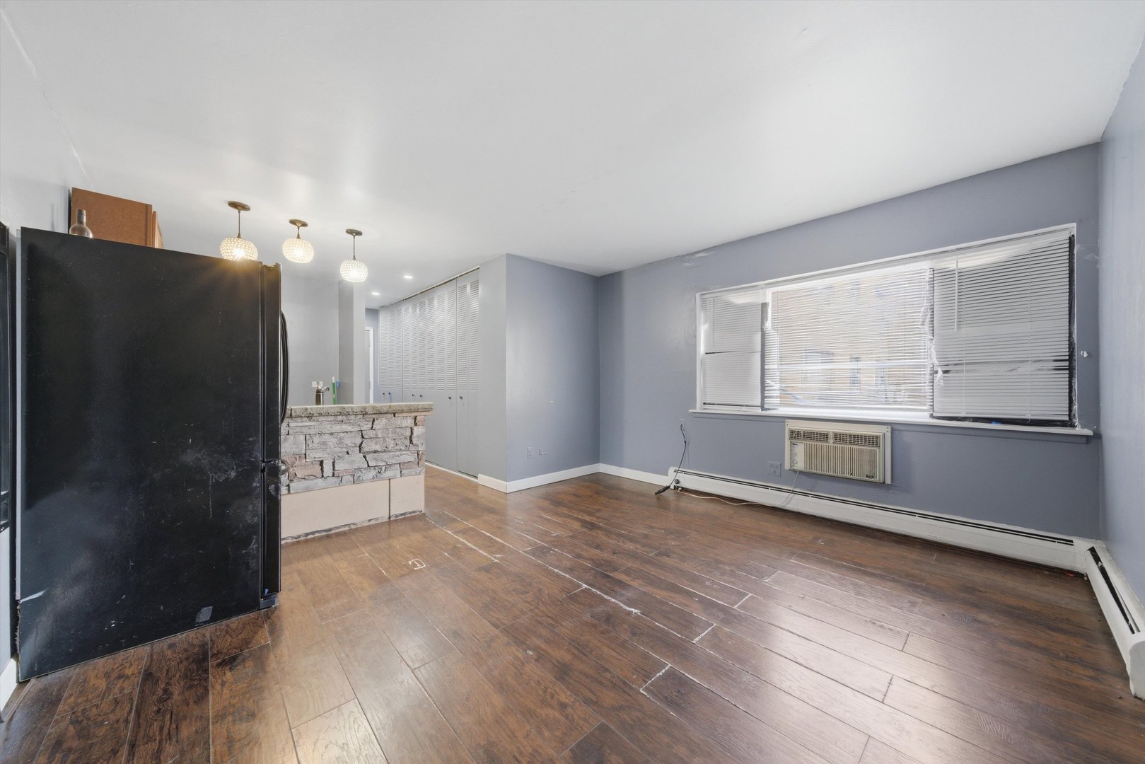 7854 South South Shore Drive Chicago IL 60649
