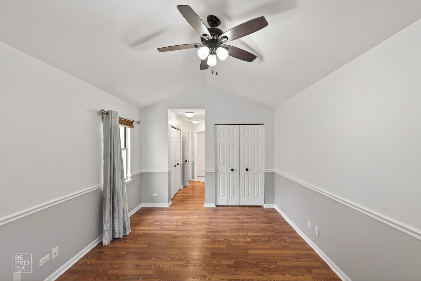 1008 Rockport Drive Carol Stream IL 60188