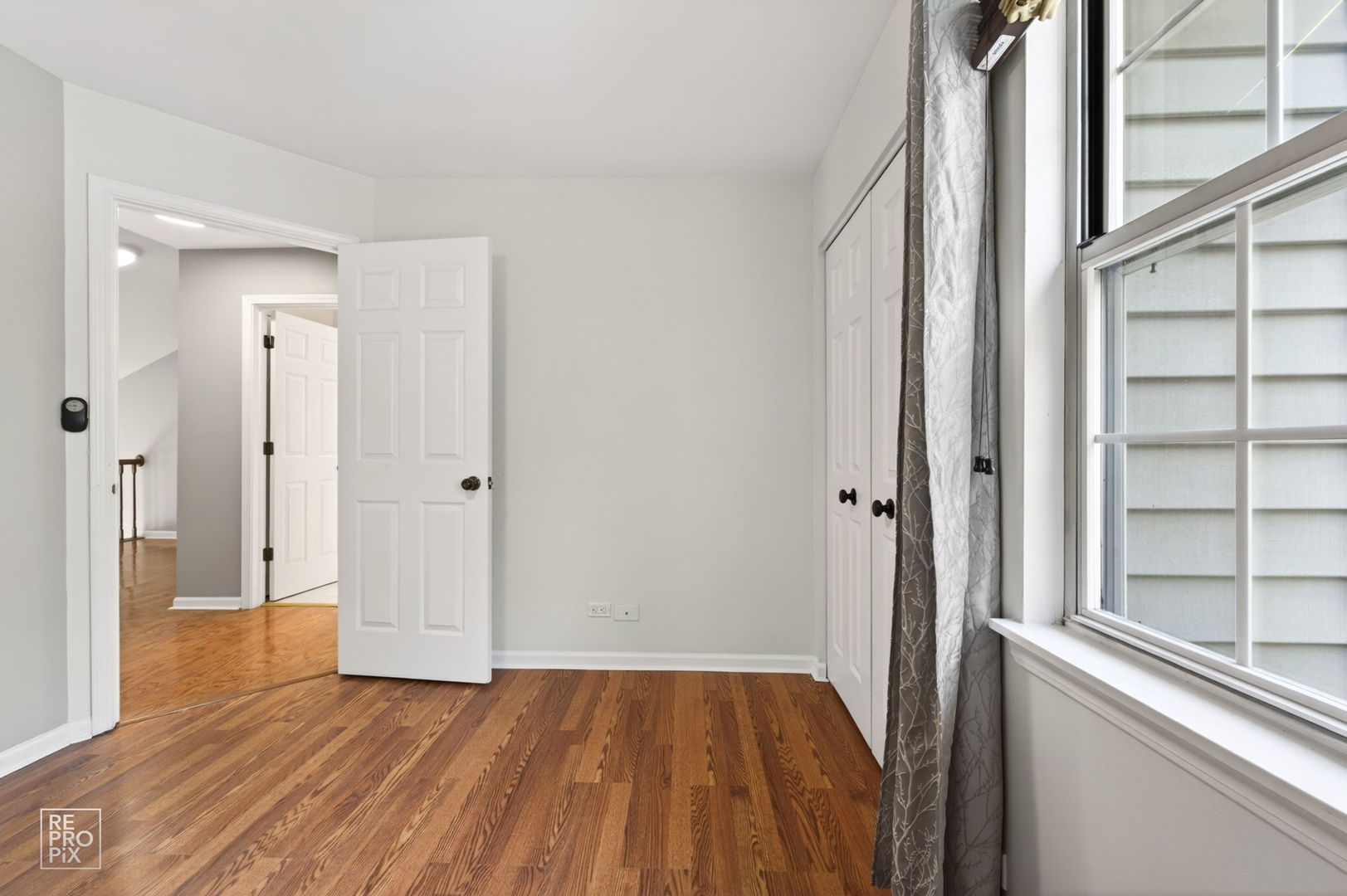 1008 Rockport Drive Carol Stream IL 60188