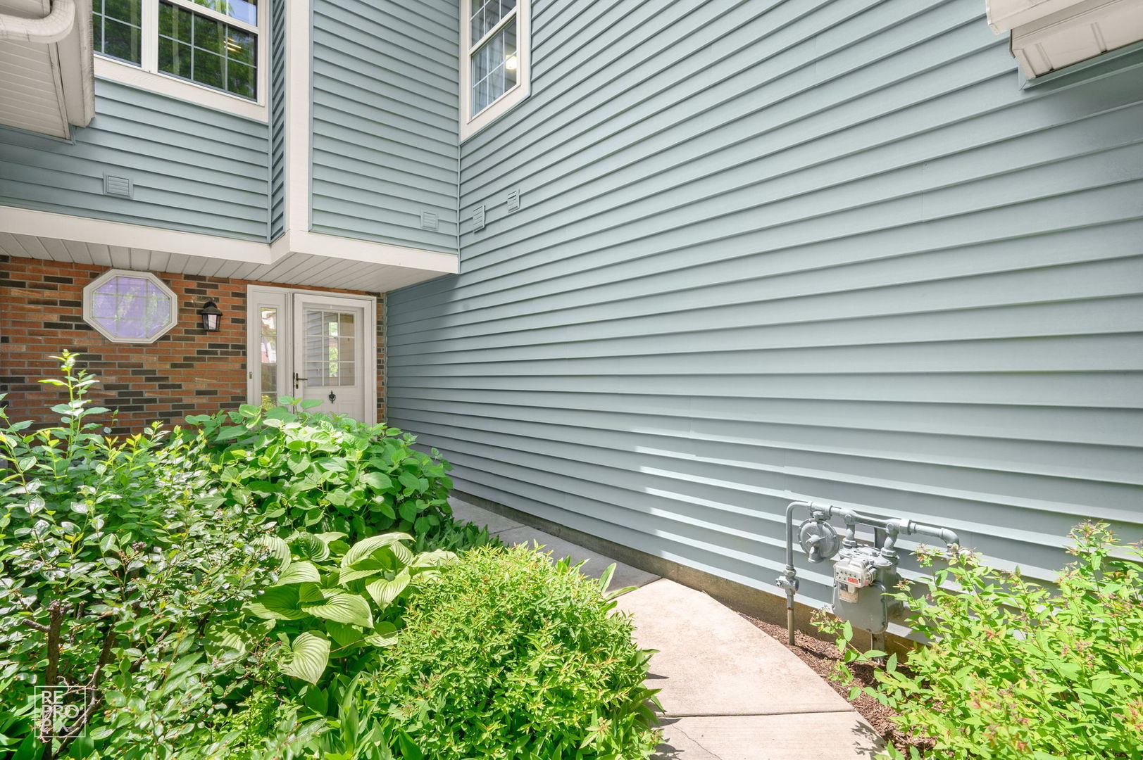 1008 Rockport Drive Carol Stream IL 60188