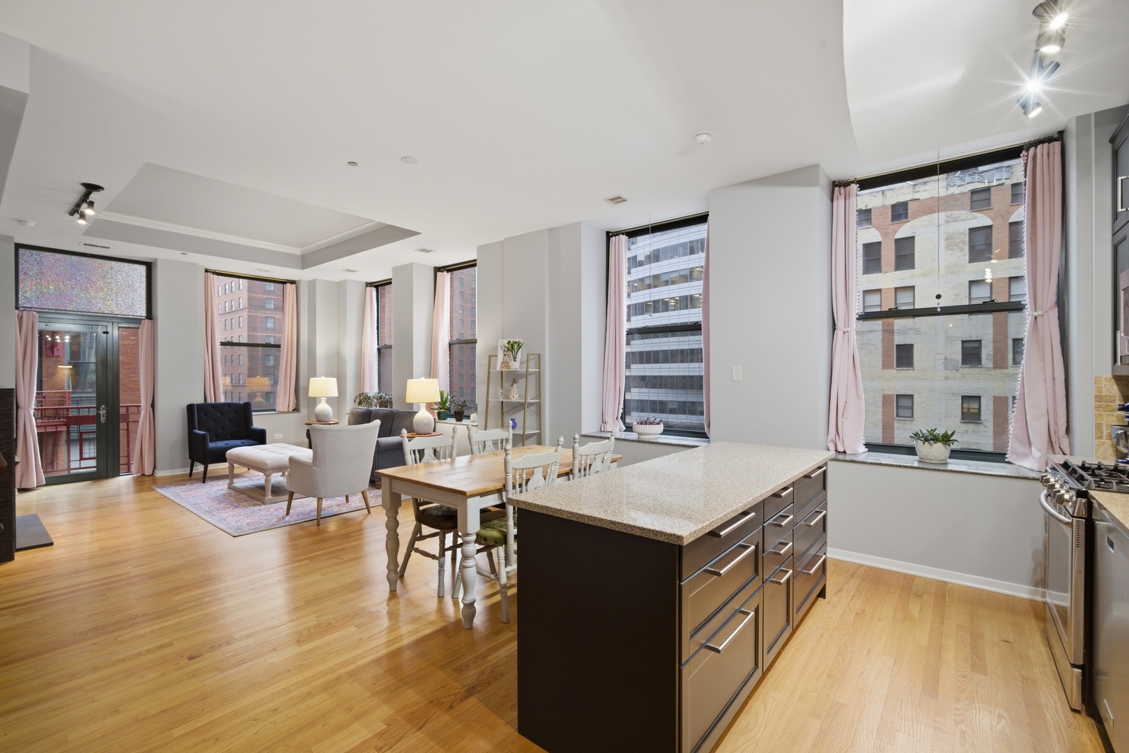 208 West Washington Street Chicago IL 60606