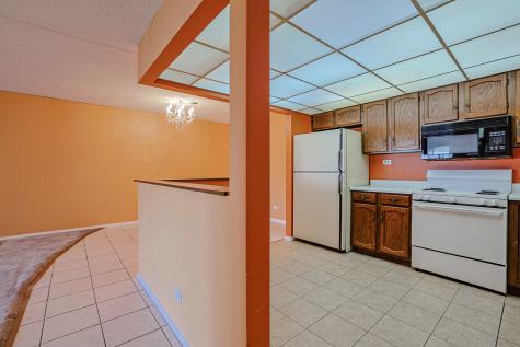 375 Plum Creek Drive Wheeling IL 60090