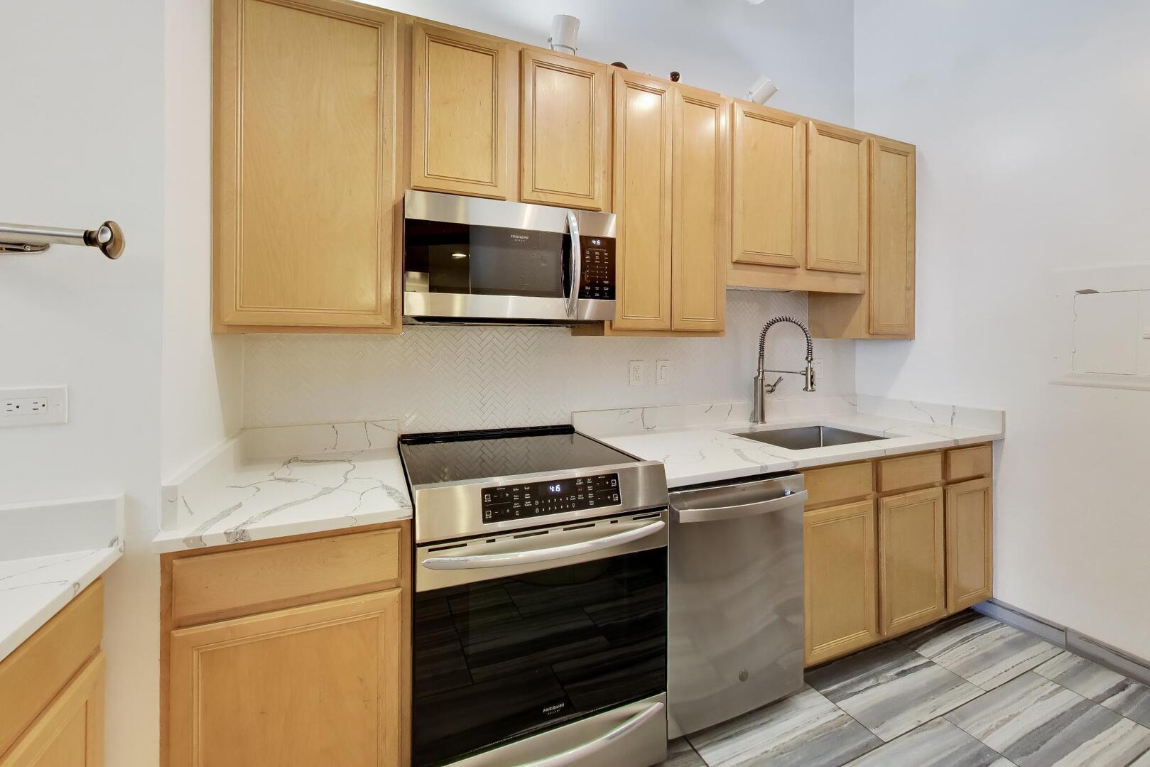 801 South Wells Street Chicago IL 60607