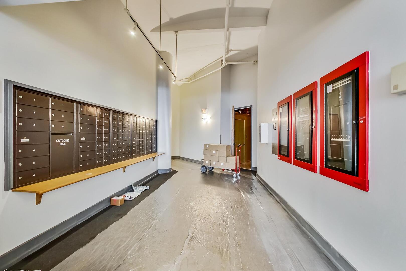 801 South Wells Street Chicago IL 60607