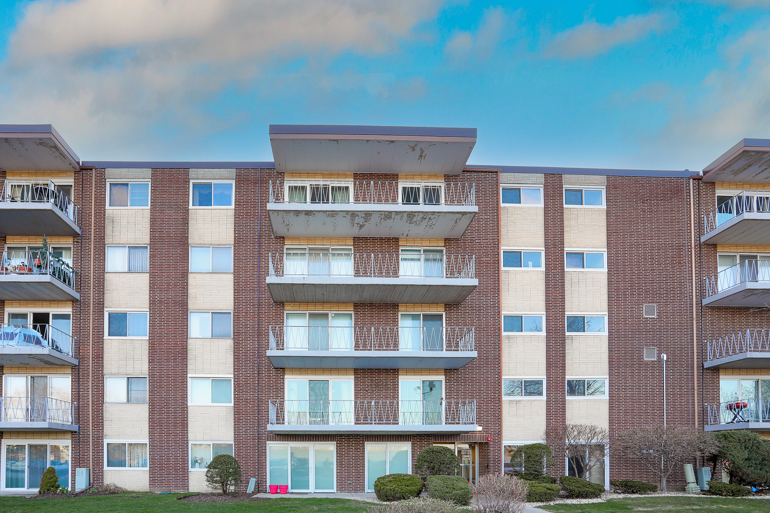 2900 Maple Avenue Downers Grove IL 60515