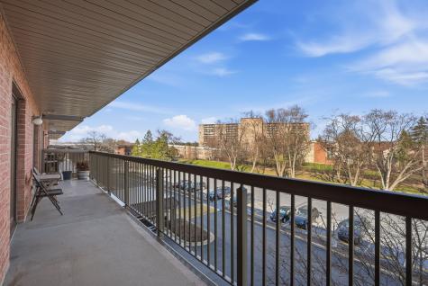 6443 Clarendon Hills Road Willowbrook IL 60527