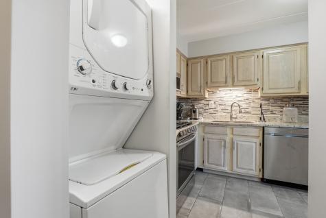 6443 Clarendon Hills Road Willowbrook IL 60527
