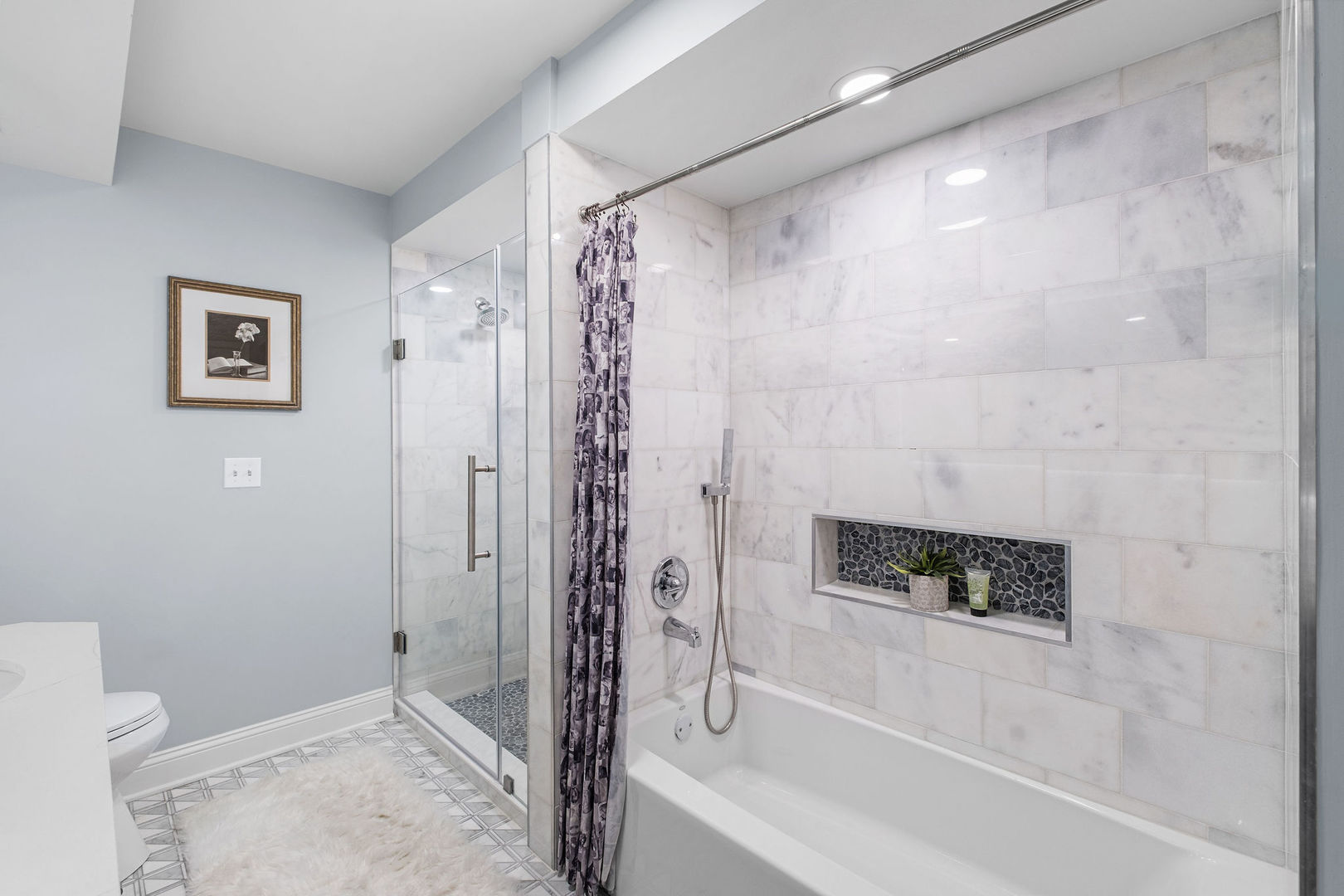 6050 West Eastwood Avenue Chicago IL 60630