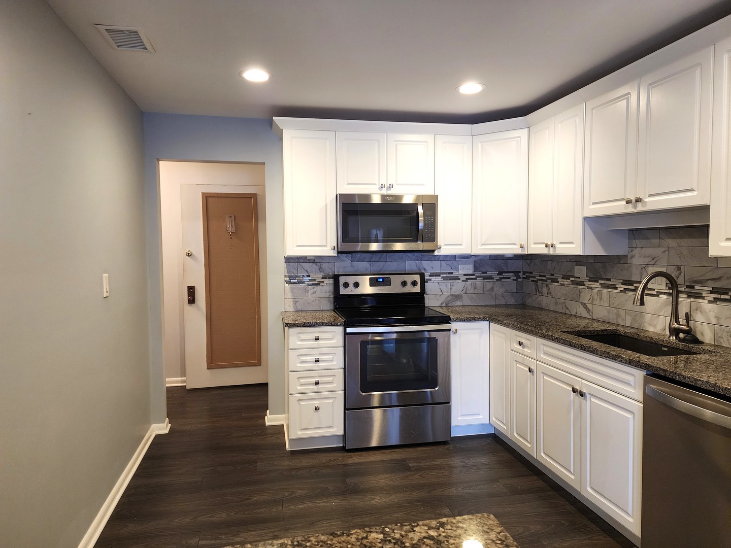 1S055 Spring Road Oakbrook Terrace IL 60181