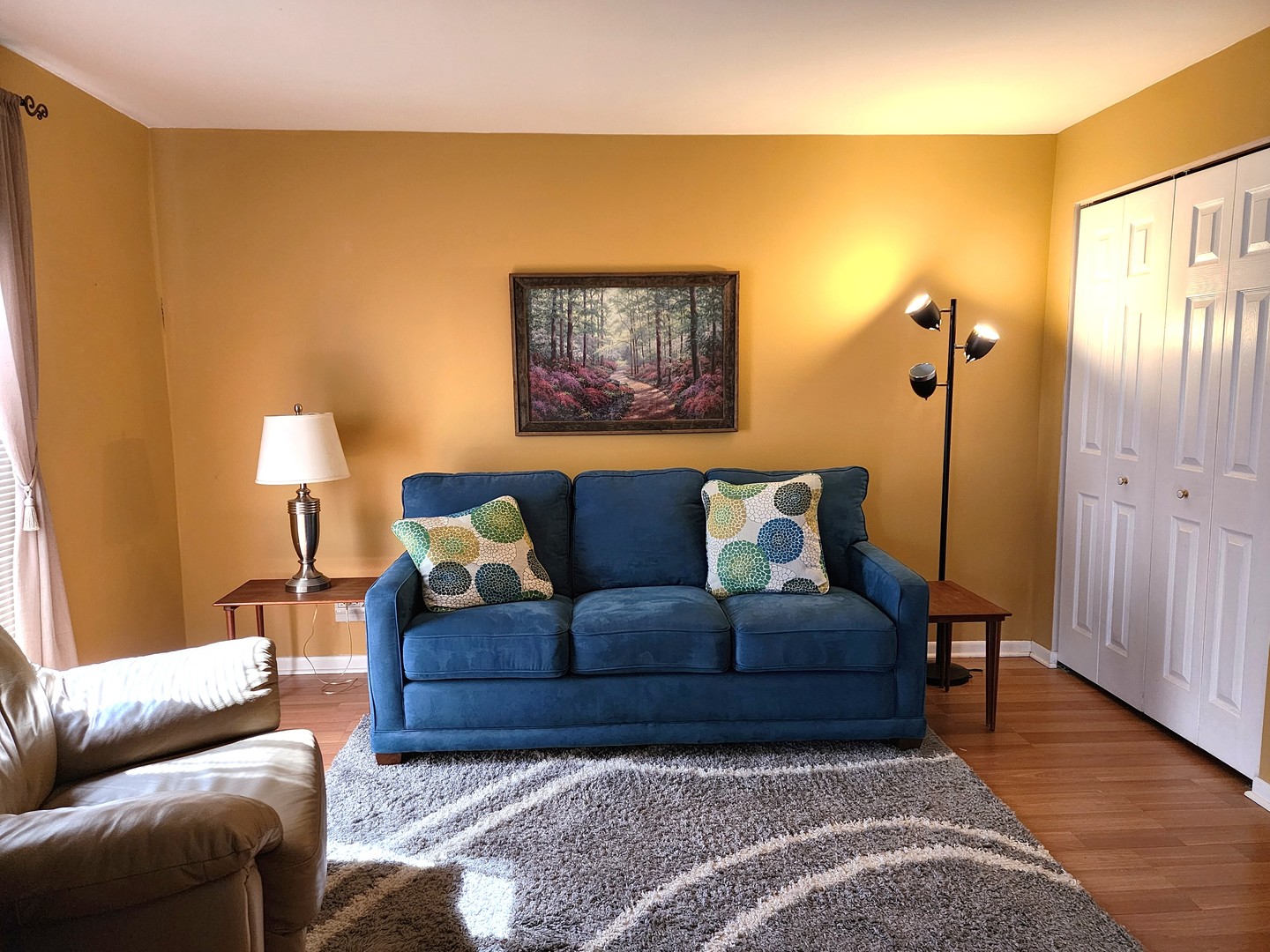 1S055 Spring Road Oakbrook Terrace IL 60181