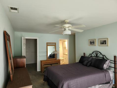 1S055 Spring Road Oakbrook Terrace IL 60181