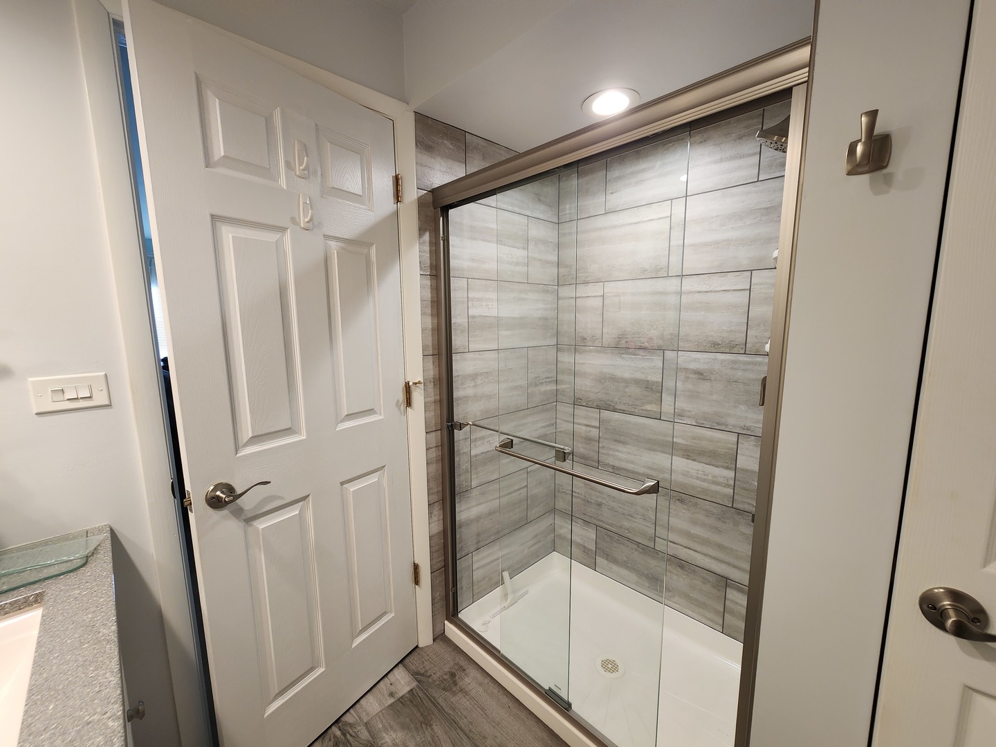 1S055 Spring Road Oakbrook Terrace IL 60181