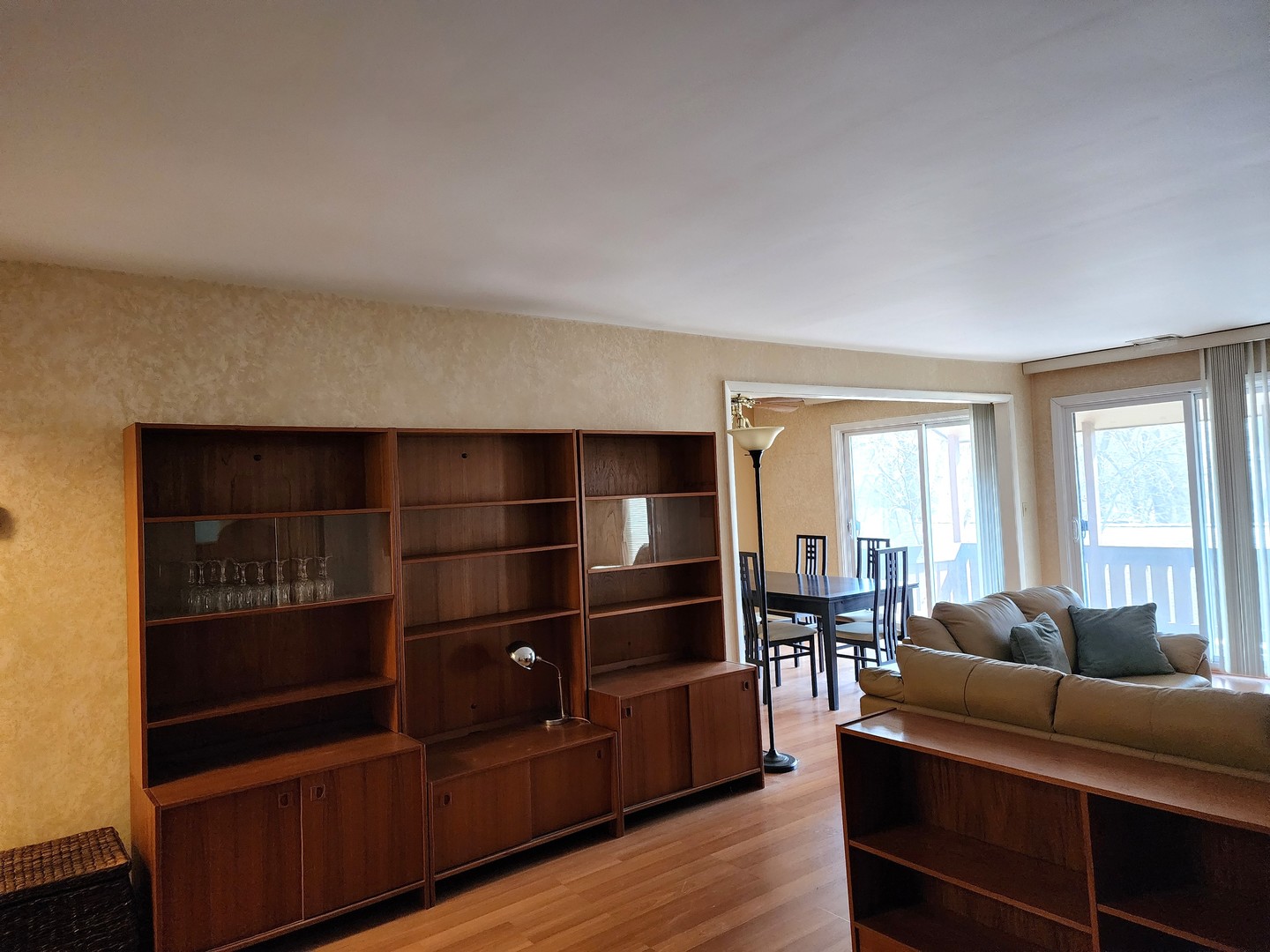 1S055 Spring Road Oakbrook Terrace IL 60181