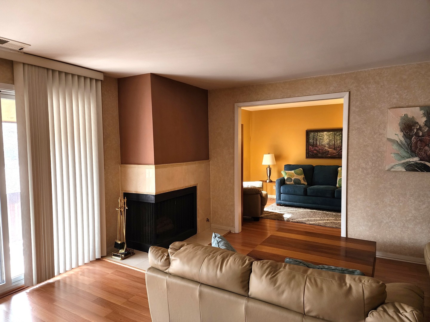1S055 Spring Road Oakbrook Terrace IL 60181