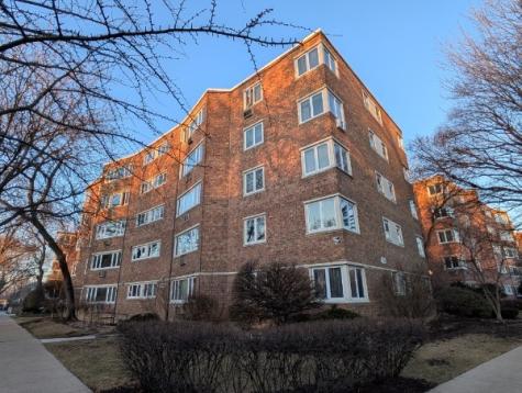 1960 West Hood Avenue Chicago IL 60660