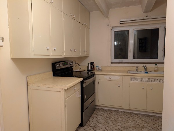 1960 West Hood Avenue Chicago IL 60660