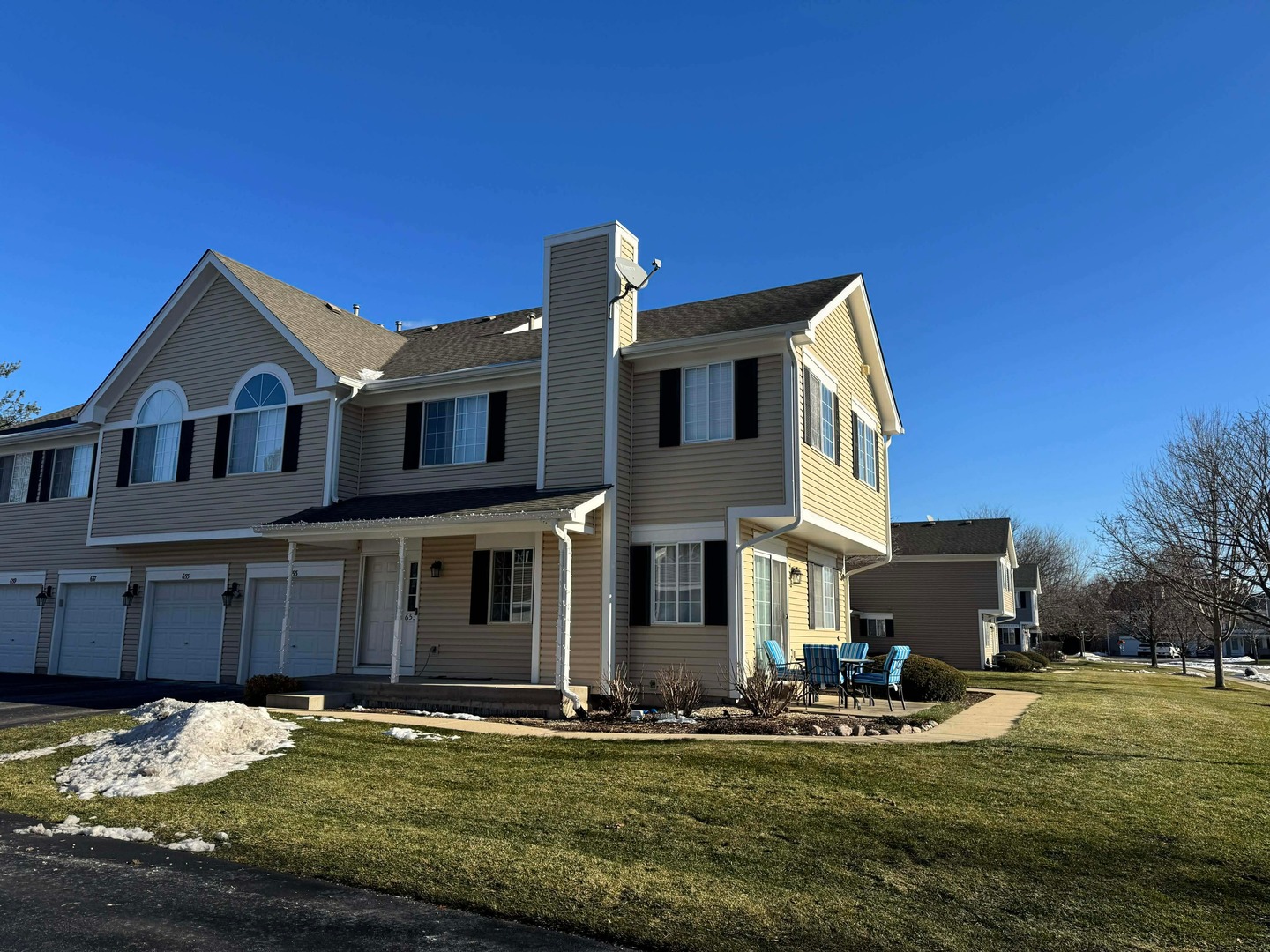 653 Silver Creek Road Woodstock IL 60098