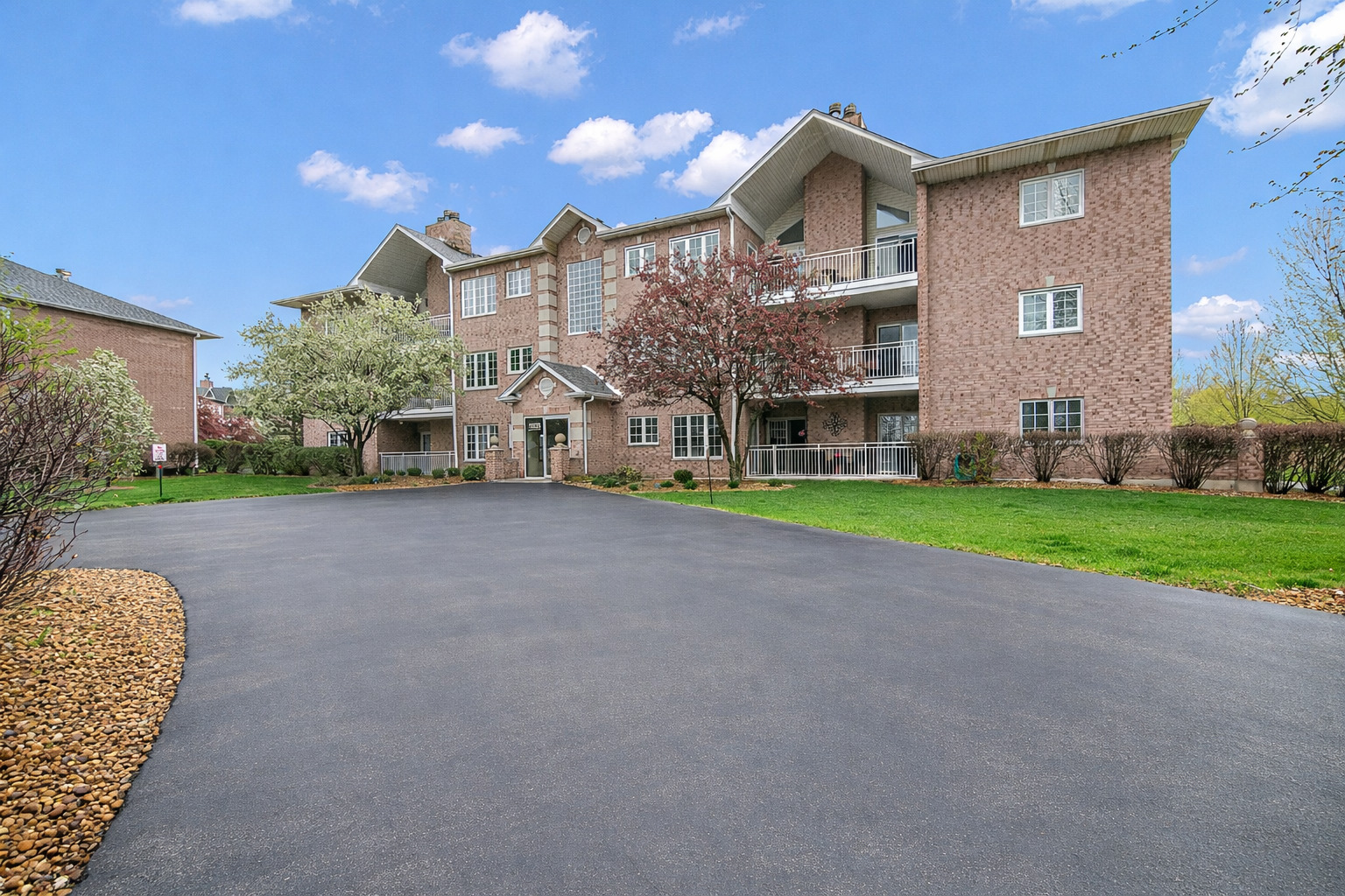 11535 Settlers Pond Way Orland Park IL 60467