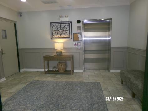 9440 South 51st Avenue Oak Lawn IL 60453